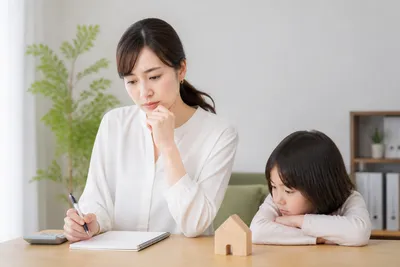 離婚するなら養育費はどう決めるのが正解？後悔しないためのルールや最新制度とは？